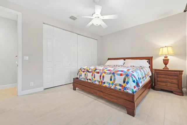 Residence photo 26