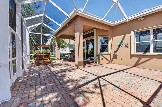 Residence photo 33