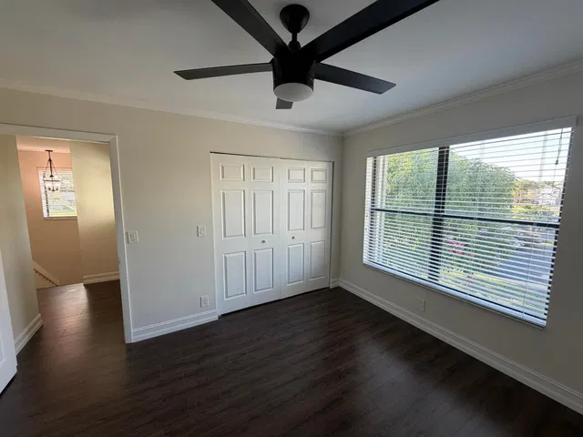  Residence photo 6