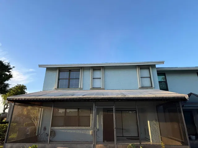  Residence photo 11