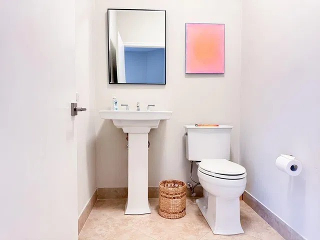  Residence photo 8