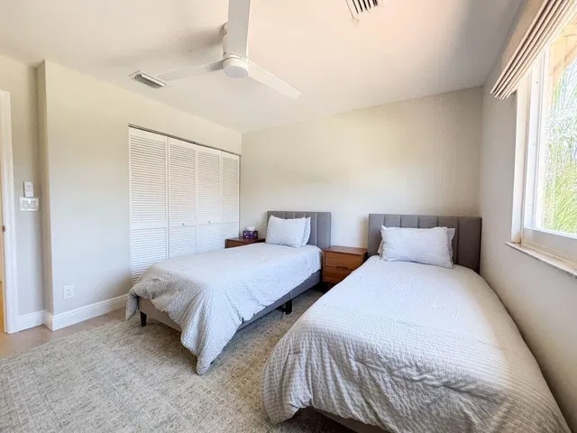  Residence photo 11