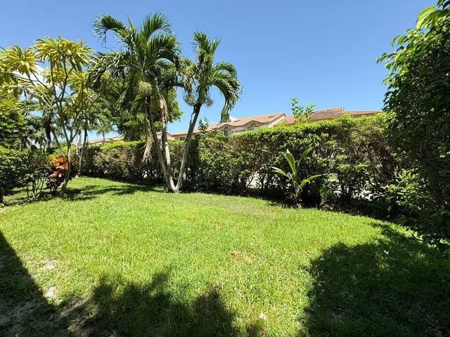  Residence photo 20