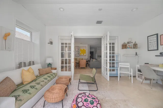 Shady Oaks Residence photo 26