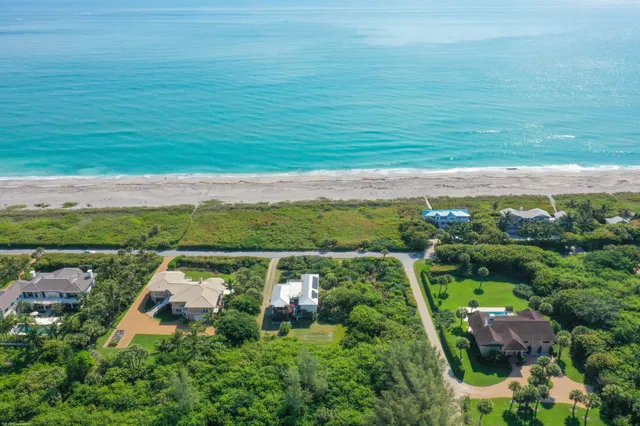  Residence photo 6