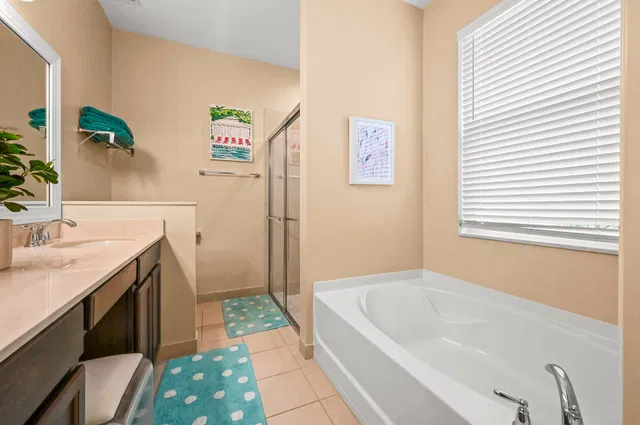  Residence photo 26