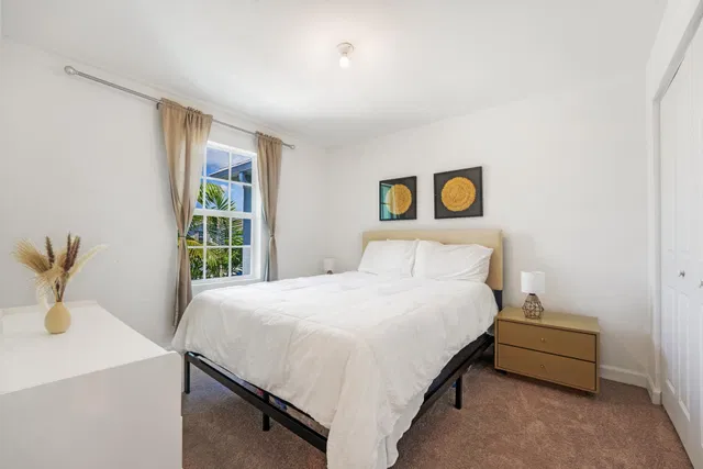  Residence photo 14