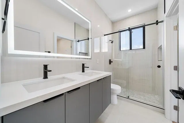  Residence photo 25