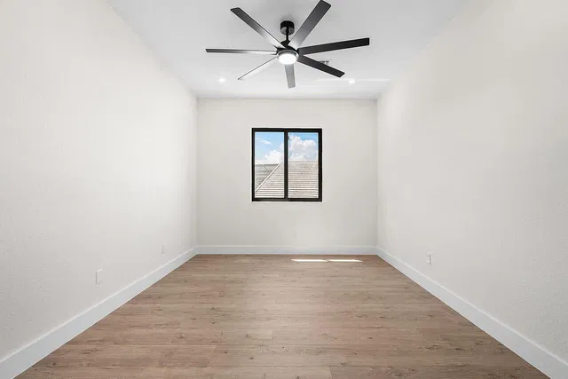  Residence photo 28