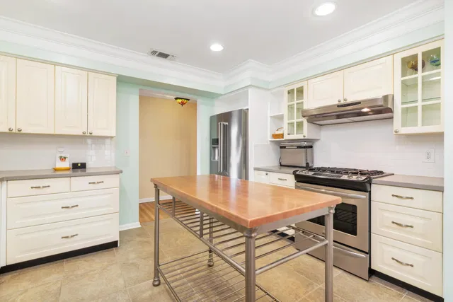  Residence photo 11