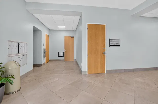  Unit 202 photo 4