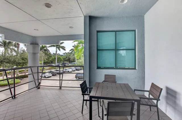  Unit 202 photo 8