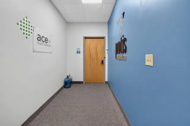  Unit 202 photo 9