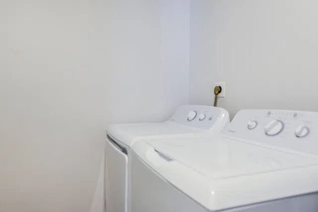 Unit 52 photo 11