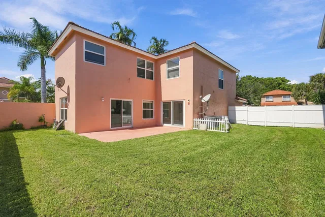 Residence photo 6