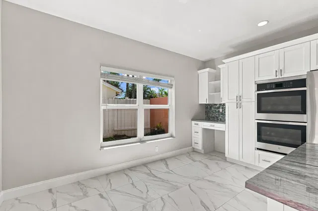 Residence photo 14