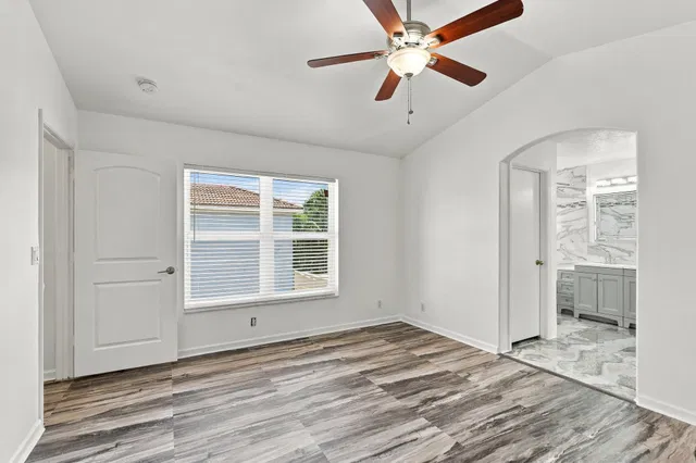 Residence photo 20