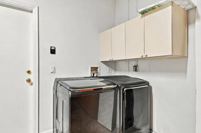 Residence photo 31