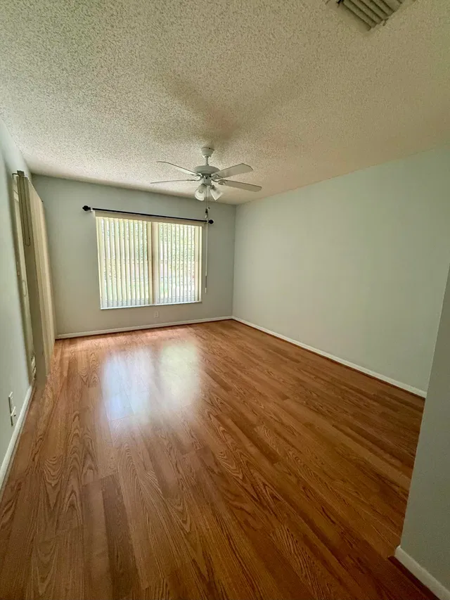 Unit 123-B photo 16