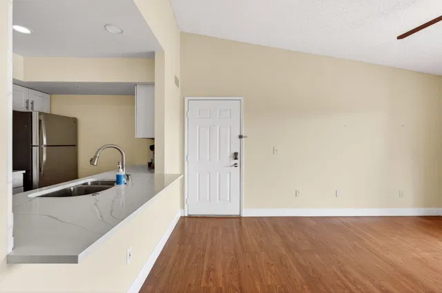 Unit 303 photo 26