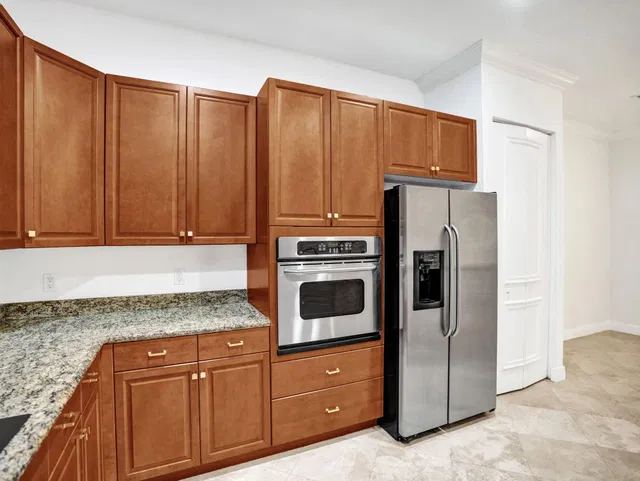 Residence photo 11