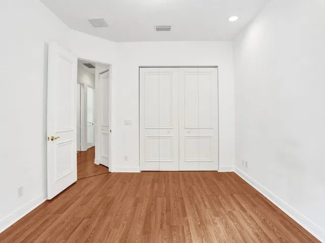 Residence photo 30