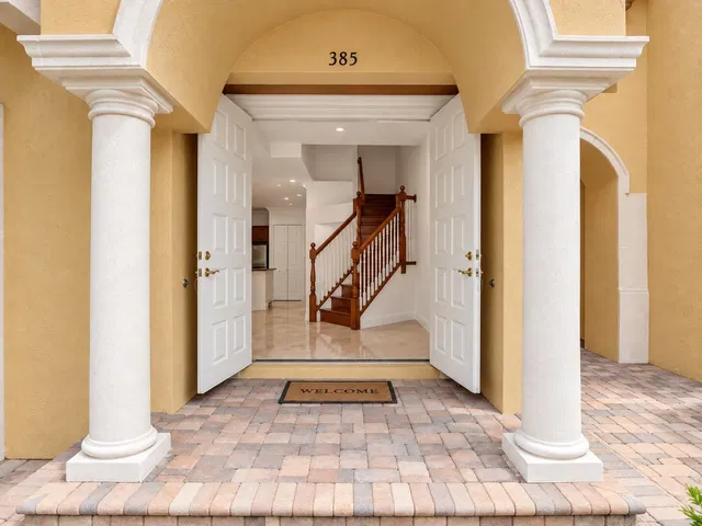 Residence photo 42