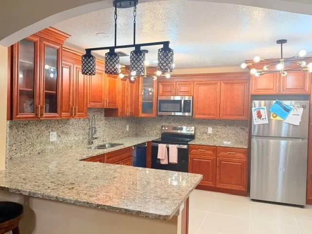 Residence photo 3