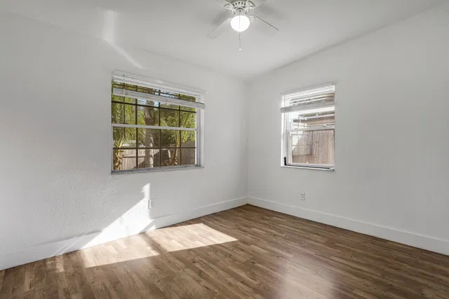 Residence photo 14
