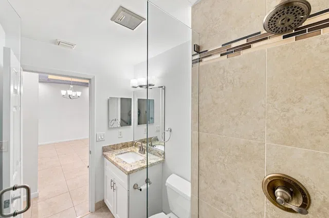 Unit 107 photo 15