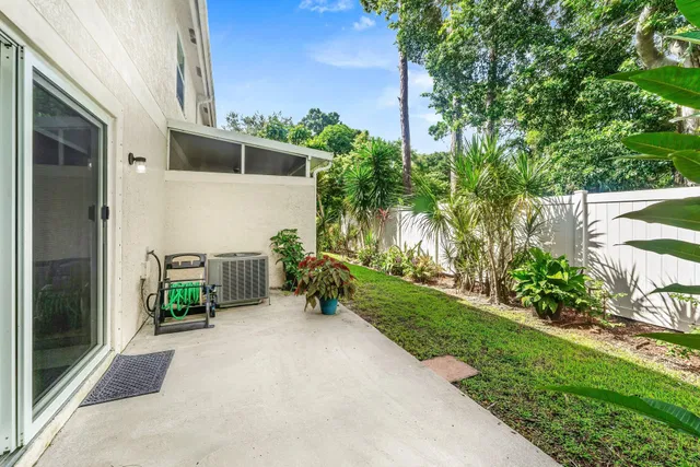 Residence photo 27