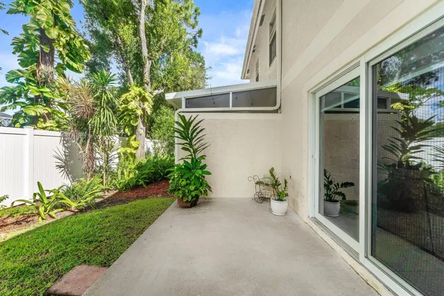 Residence photo 28