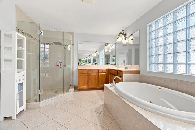 Residence photo 41