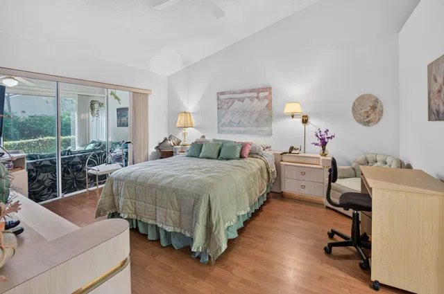 Residence photo 27