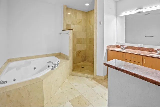  Unit 406 photo 13