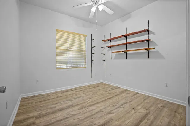  Unit 406 photo 15