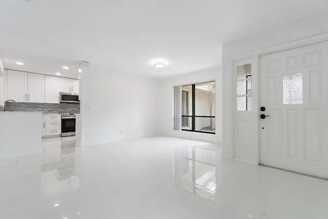 PGA National Palm Beach Gardens Residence photo 12