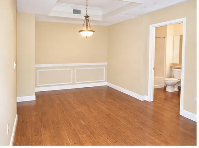 Unit 102 photo 2