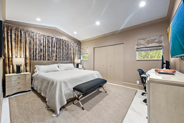 Admirals Cove Residence photo 20