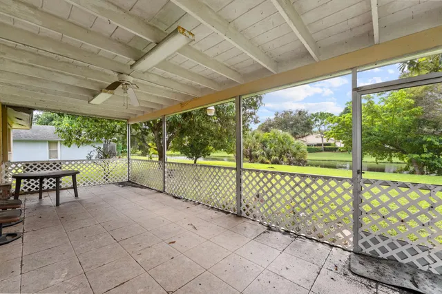 Residence photo 26
