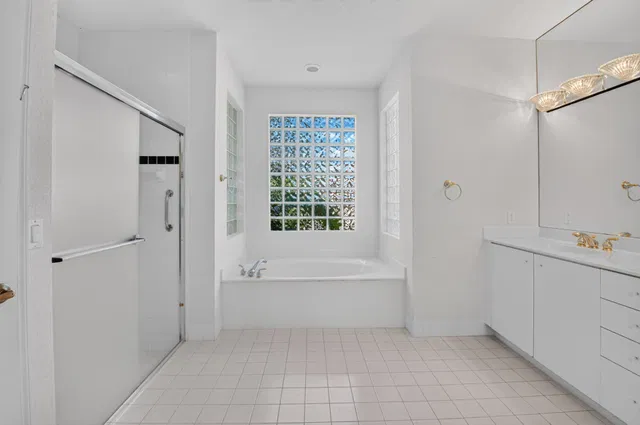 Residence photo 21