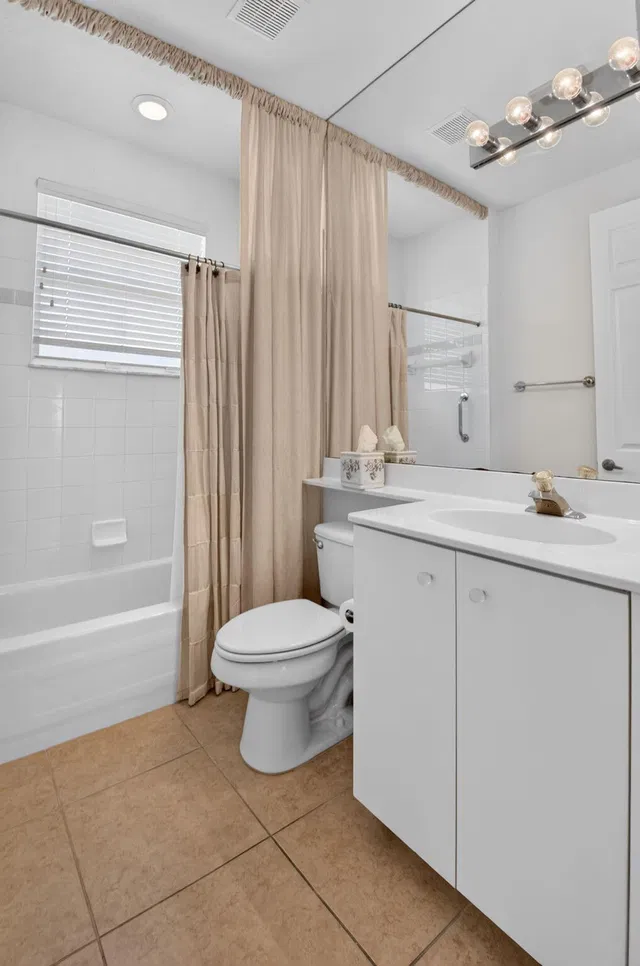 Residence photo 28