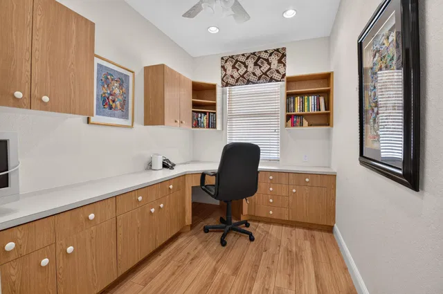 Residence photo 36