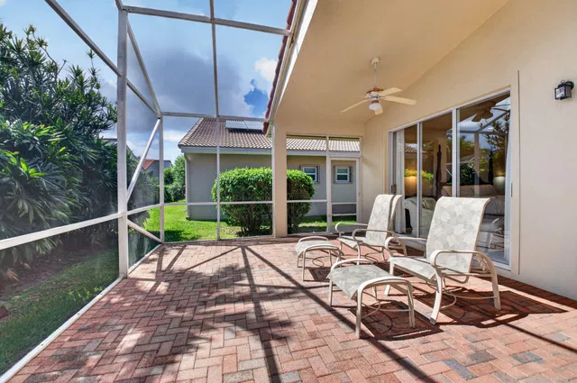 Residence photo 38