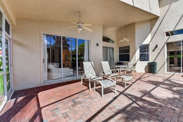 Residence photo 41
