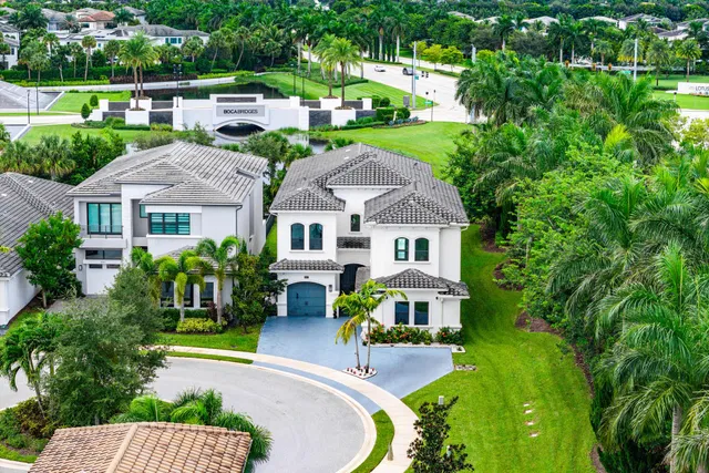 Boca Bridges Residence photo 39