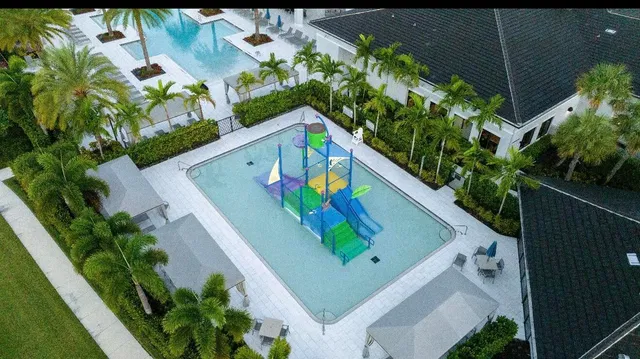 Boca Bridges Residence photo 54