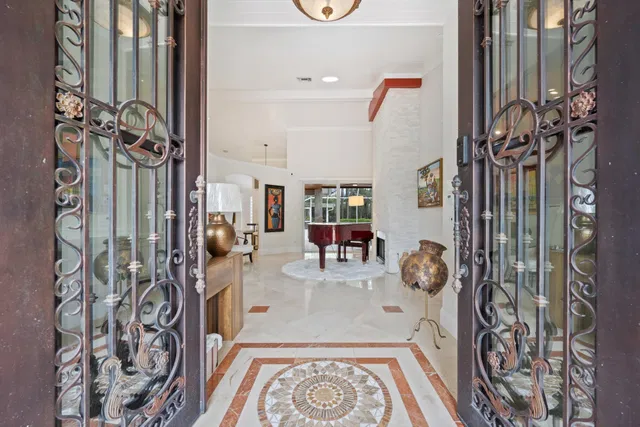 Paddock Park 1 Residence photo 11