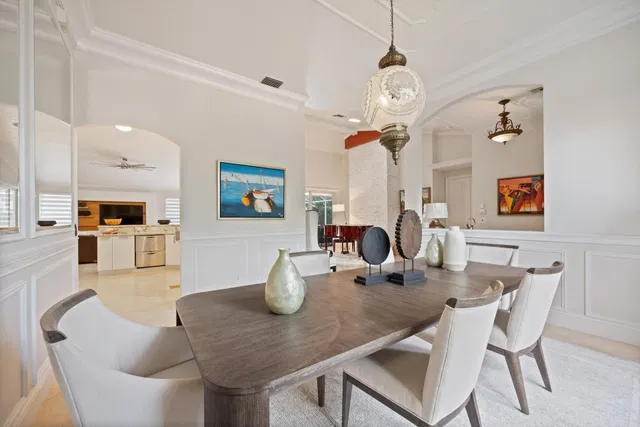 Paddock Park 1 Residence photo 32