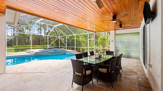 Paddock Park 1 Residence photo 60